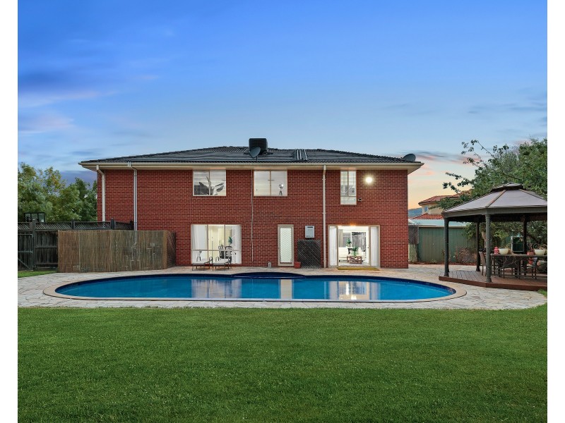 9 Grange Drive, Lysterfield VIC 3156