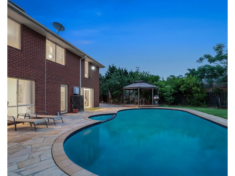 9 Grange Drive, Lysterfield VIC 3156