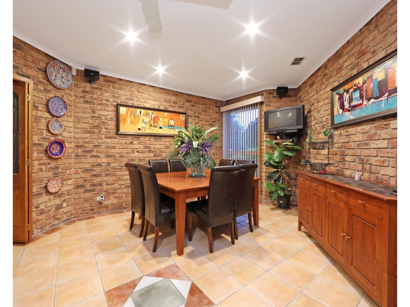 47 Salerno Way, Rowville VIC 3178