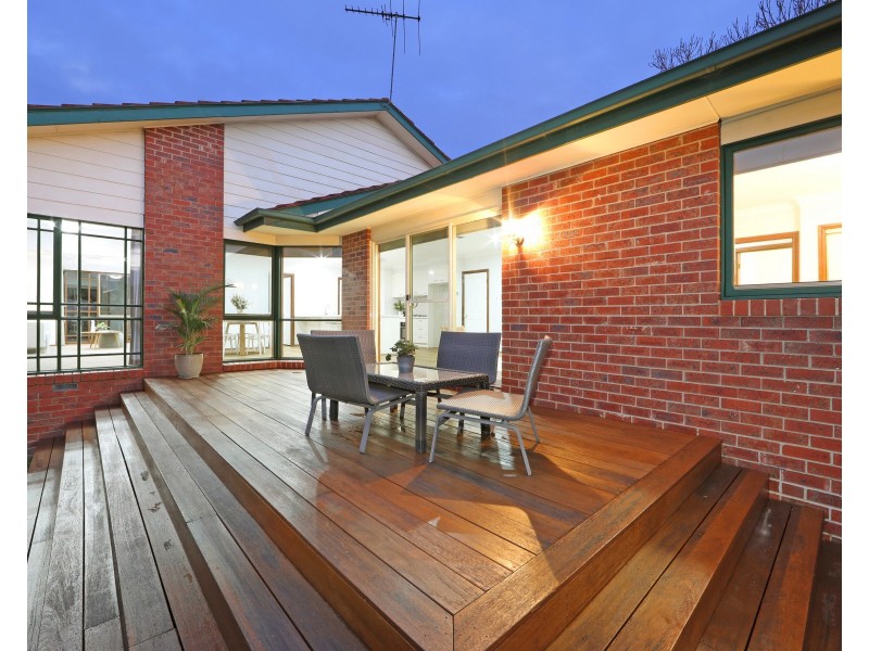 46 Cromwell Drive, Rowville VIC 3178
