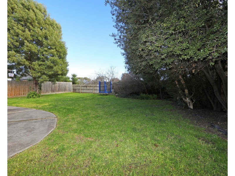 94 Willow Avenue, Rowville VIC 3178