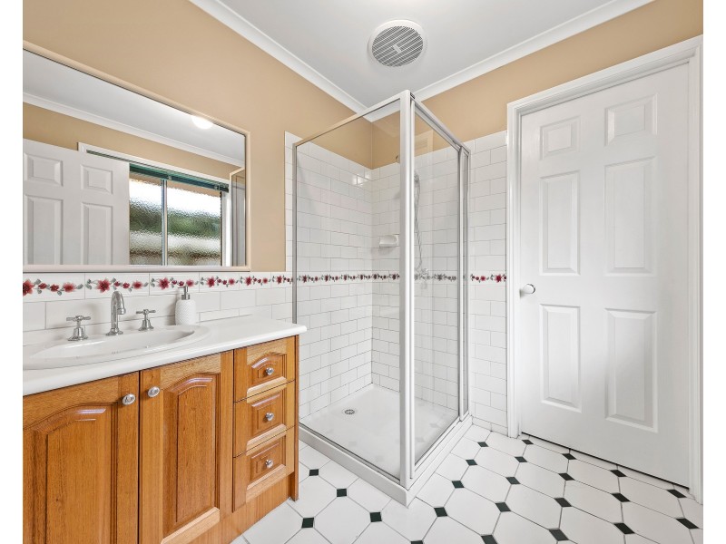 47 Astley Wynd, Lynbrook VIC 3975