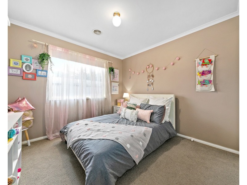 47 Astley Wynd, Lynbrook VIC 3975