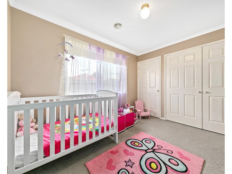 47 Astley Wynd, Lynbrook VIC 3975