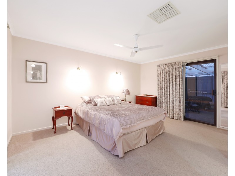 78 Turramurra Drive, Rowville VIC 3178