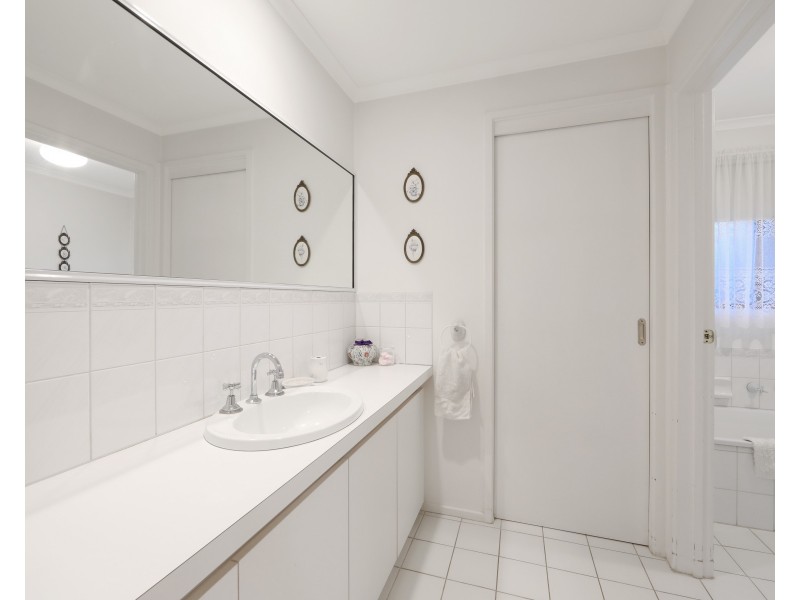 78 Turramurra Drive, Rowville VIC 3178