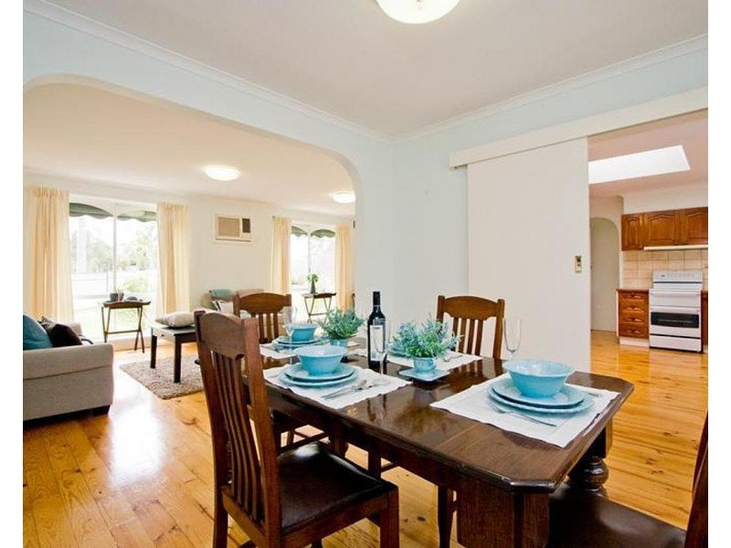 1A Denver Crescent, Rowville VIC 3178