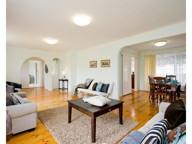 1A Denver Crescent, Rowville VIC 3178