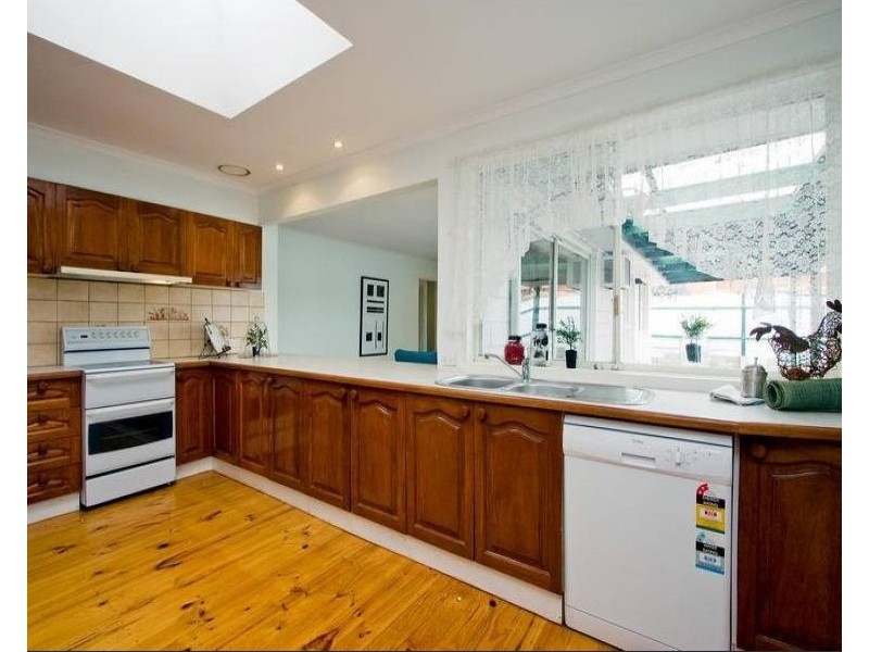 1A Denver Crescent, Rowville VIC 3178