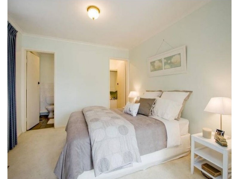 1A Denver Crescent, Rowville VIC 3178