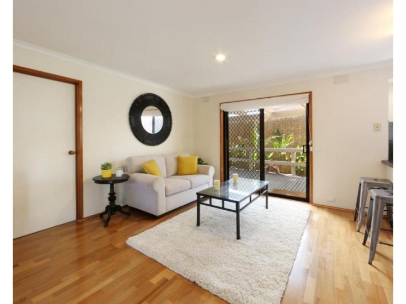 22 Valleyview Drive, Rowville VIC 3178