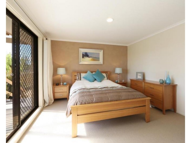 22 Valleyview Drive, Rowville VIC 3178