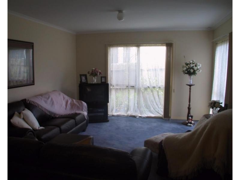 1/42 Woodside Drive, Rowville VIC 3178