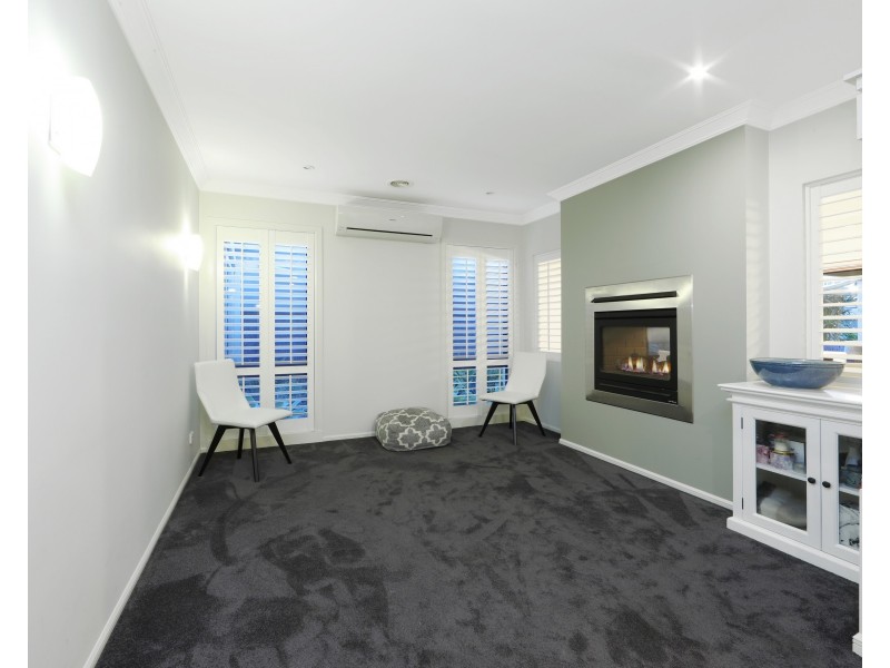 48 Koolamara Boulevard, Ferntree Gully VIC 3156