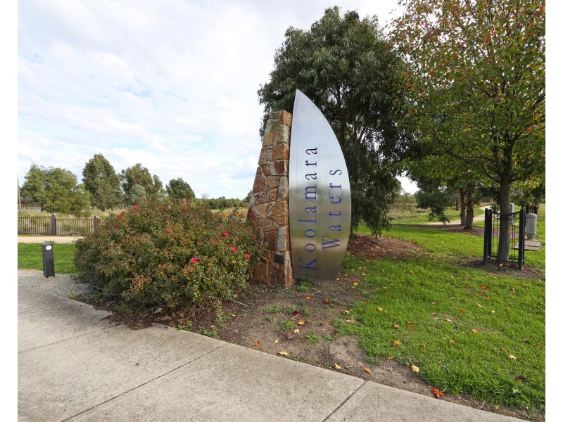 48 Koolamara Boulevard, Ferntree Gully VIC 3156