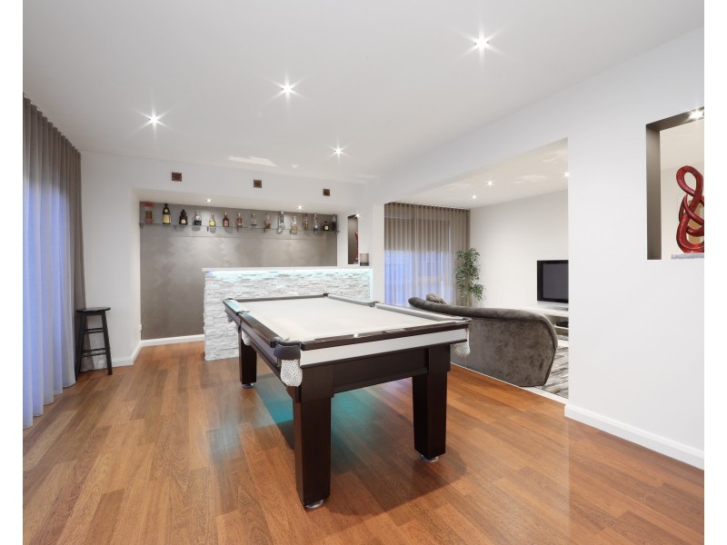 12 Sandford Close, Rowville VIC 3178