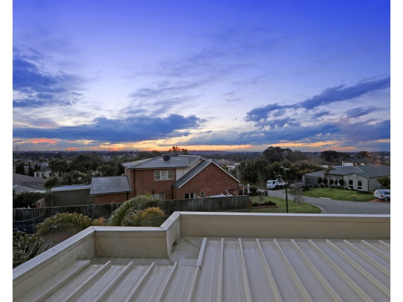 12 Sandford Close, Rowville VIC 3178