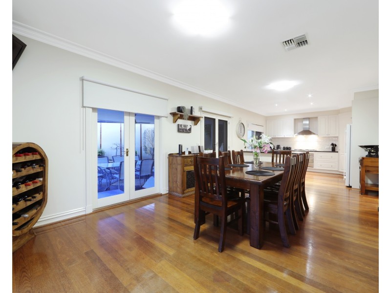 1 Conifer Court, Lysterfield VIC 3156