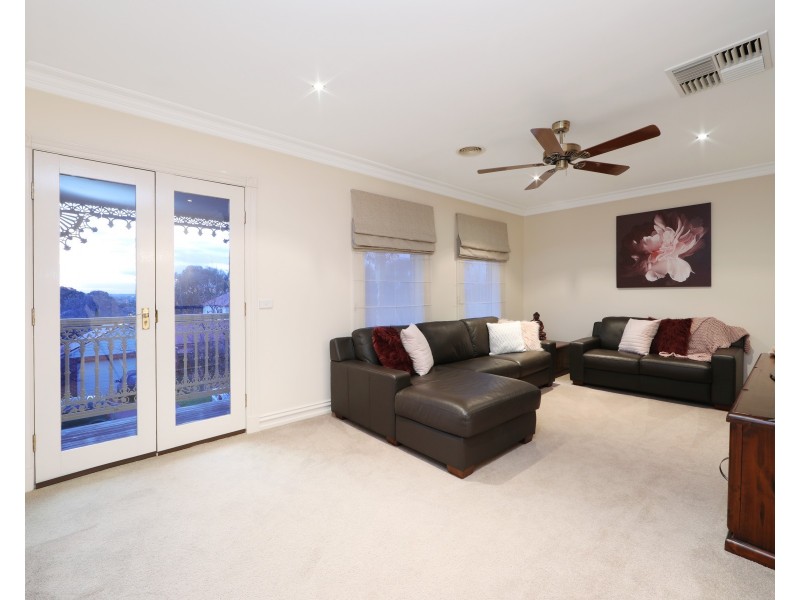 1 Conifer Court, Lysterfield VIC 3156
