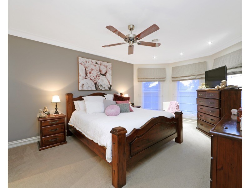 1 Conifer Court, Lysterfield VIC 3156