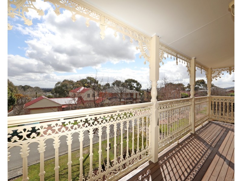 1 Conifer Court, Lysterfield VIC 3156