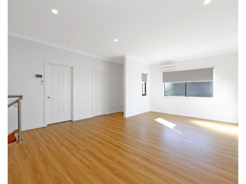 1/5 Stamford Crescent, Rowville VIC 3178