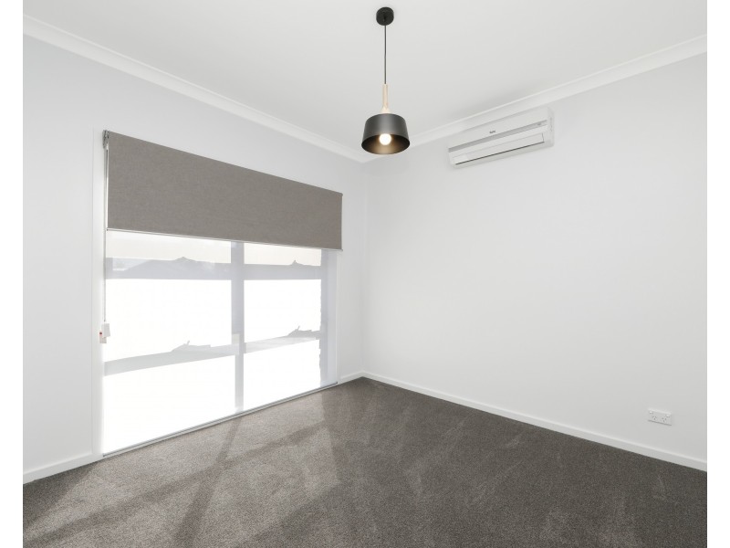 1/5 Stamford Crescent, Rowville VIC 3178