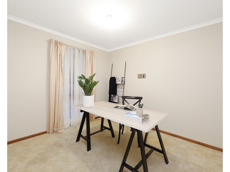 44 Cromwell Drive, Rowville VIC 3178