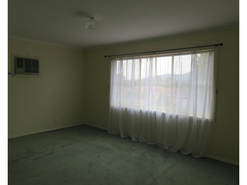 18 St Lawrance Way, Rowville VIC 3178