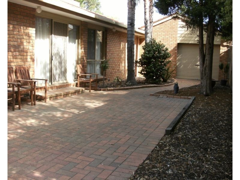 4 Tali Karng Close, Rowville VIC 3178