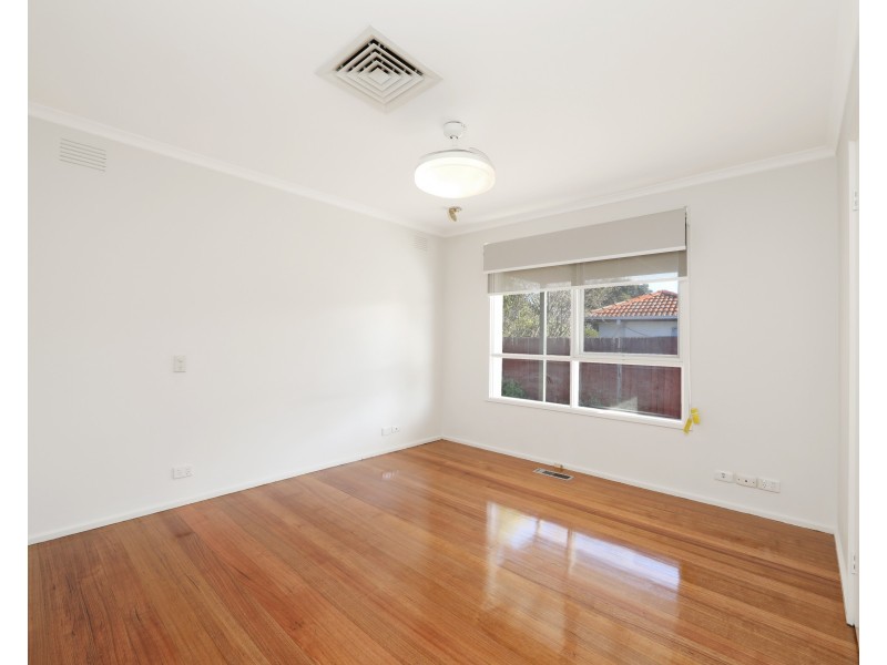 1/71 Laura Road, Knoxfield VIC 3180