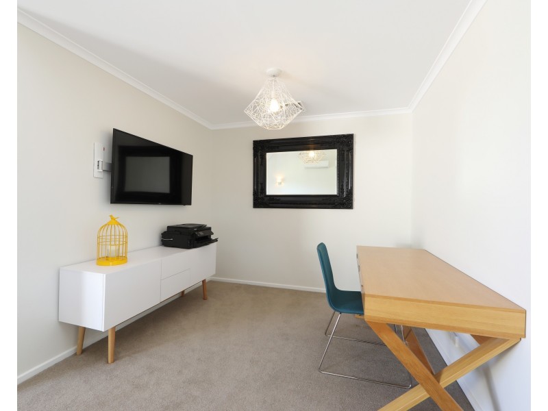 33 Taldra Drive, Ferntree Gully VIC 3156