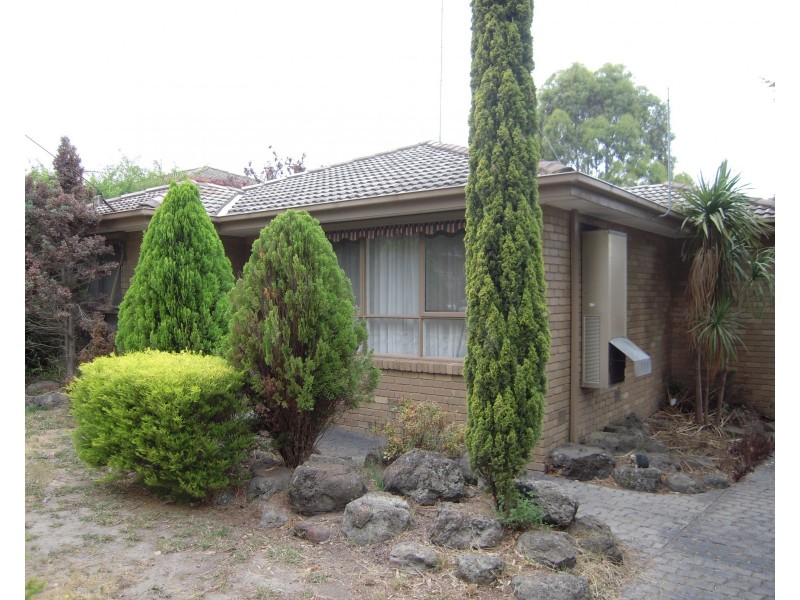 17 Fifth Avenue, Rowville VIC 3178