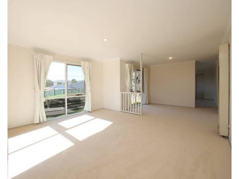 1 Streeton Court, Rowville VIC 3178