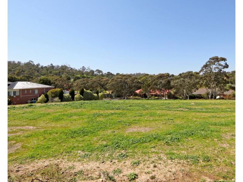 8 Hillside Court, Lysterfield South VIC 3156