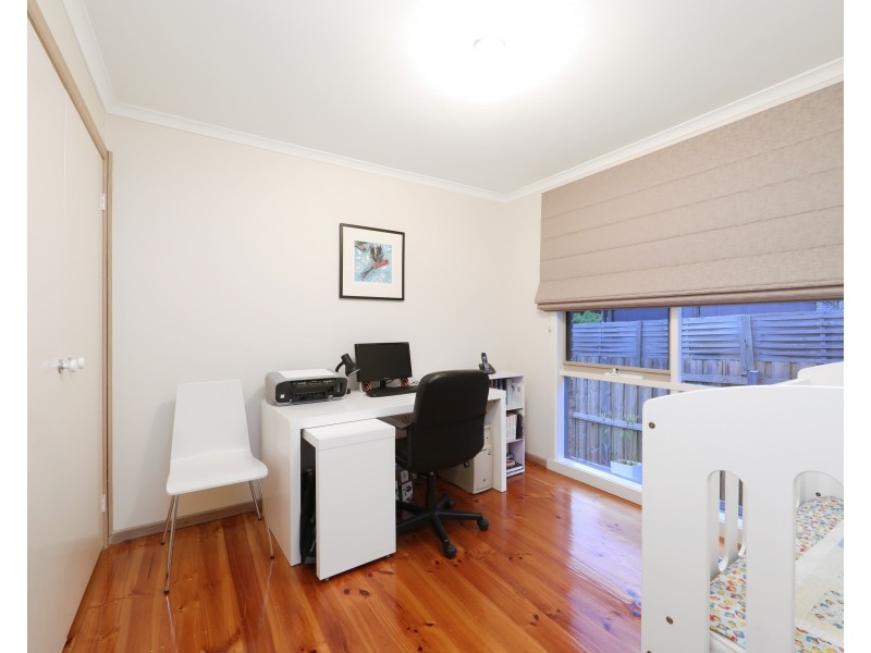 13 Crusoe Drive, Lysterfield VIC 3156