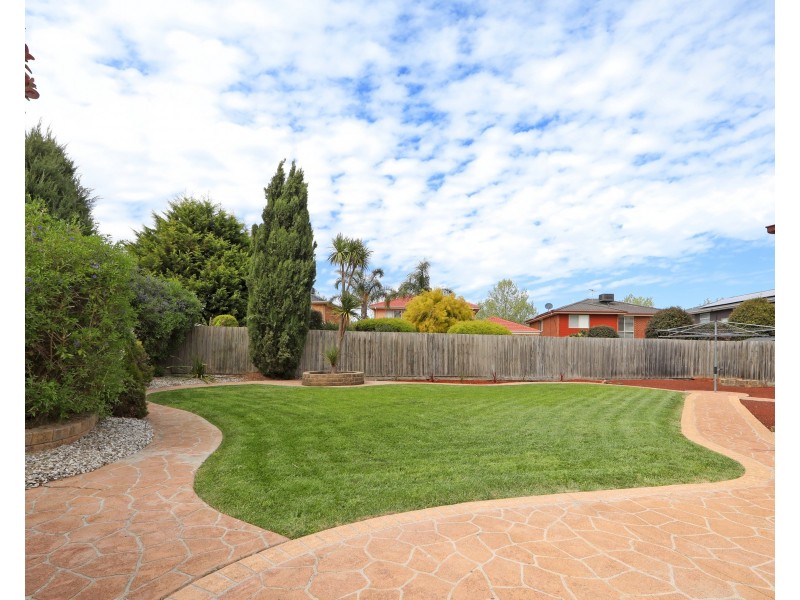 14 Dunscombe  Close, Rowville VIC 3178