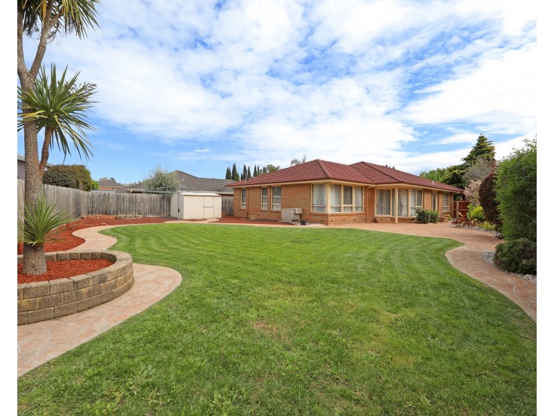 14 Dunscombe  Close, Rowville VIC 3178