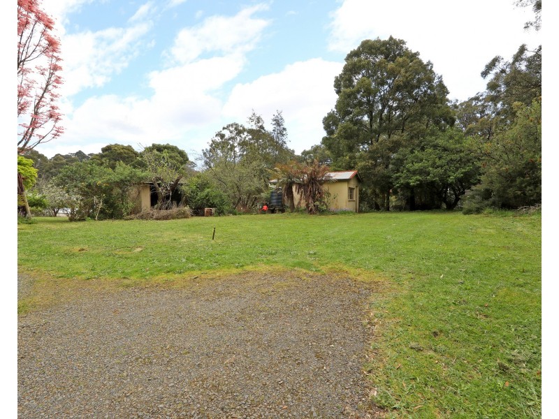 3 Frond Drive, The Patch VIC 3792