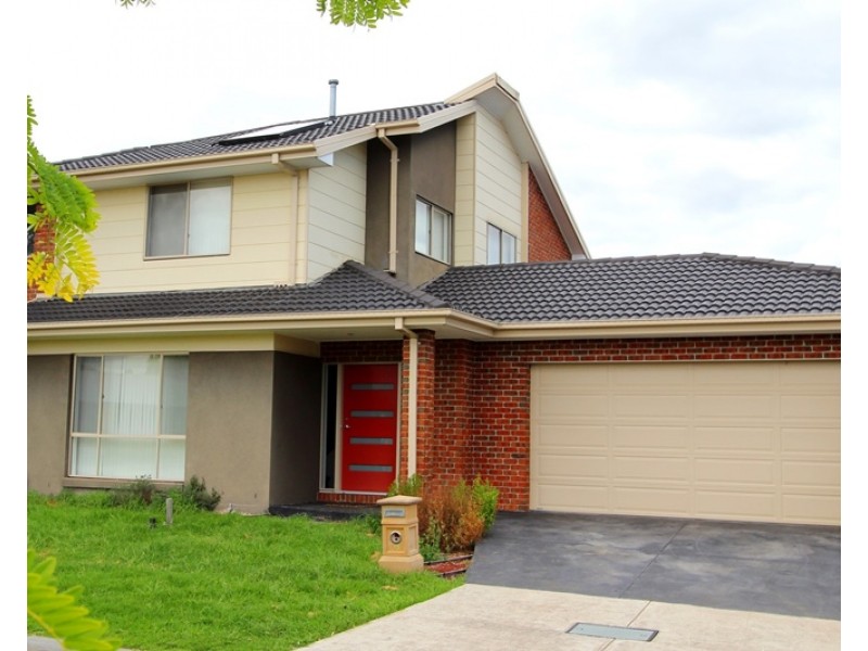 13 St Vincent Place, Berwick VIC 3806
