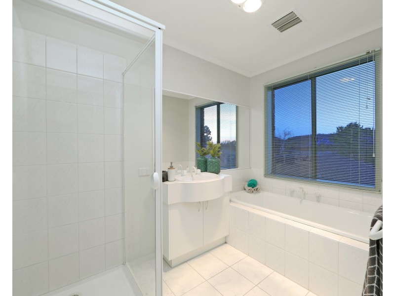 15 Telfer Court, Rowville VIC 3178