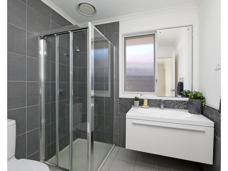 8 Tanya Court, Rowville VIC 3178