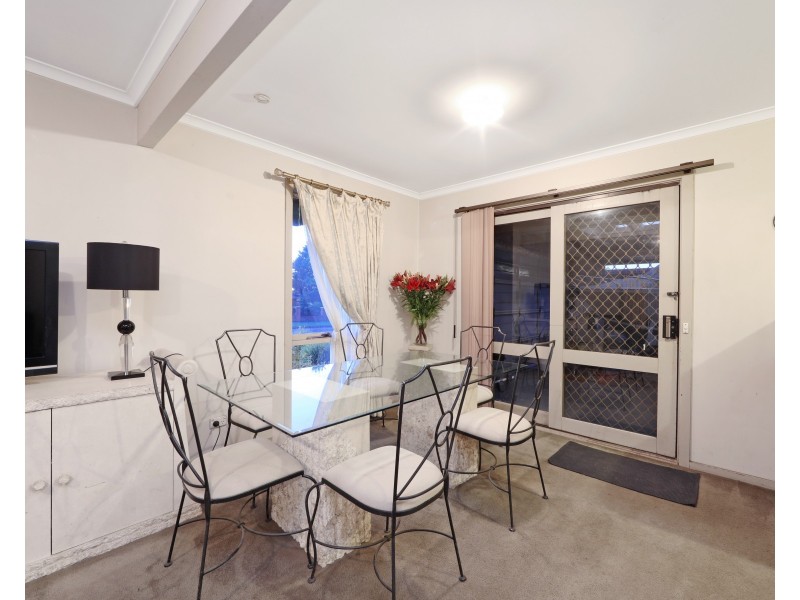 259 Dandelion Drive, Rowville VIC 3178