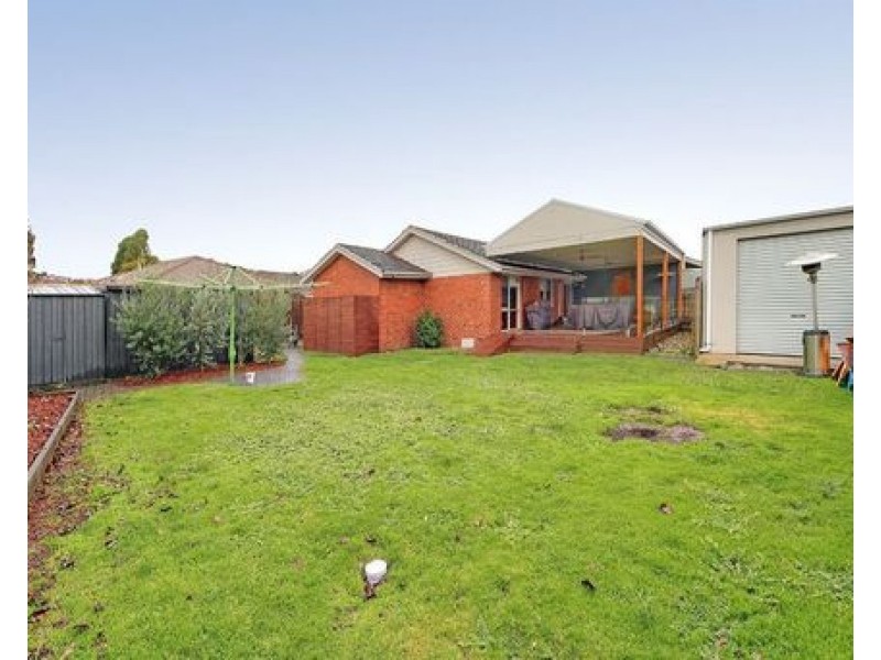 35 Goulburn Drive, Rowville VIC 3178
