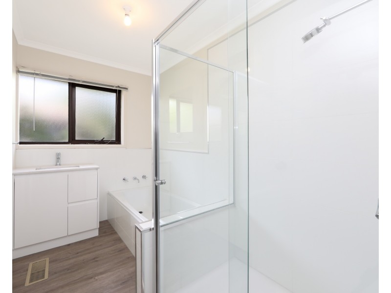 1/27 Wedge Crescent, Rowville VIC 3178