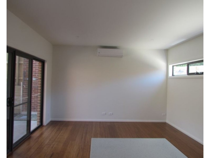 1/42 Seebeck Road, Rowville VIC 3178