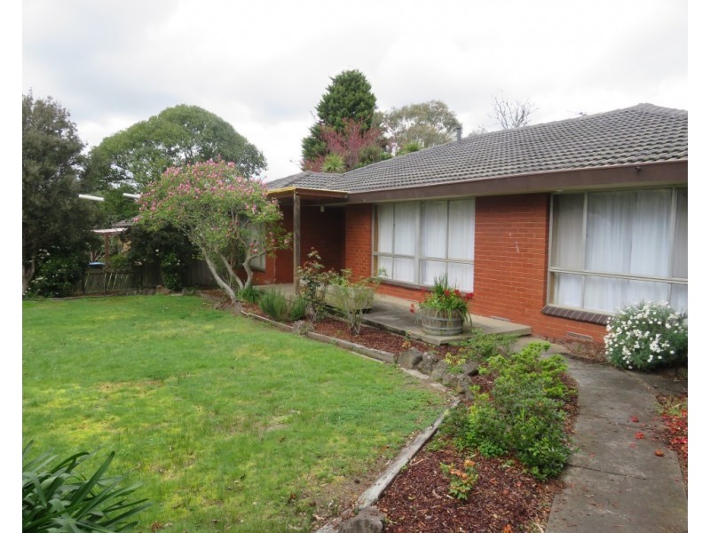 26 Lydford Road, Ferntree Gully VIC 3156