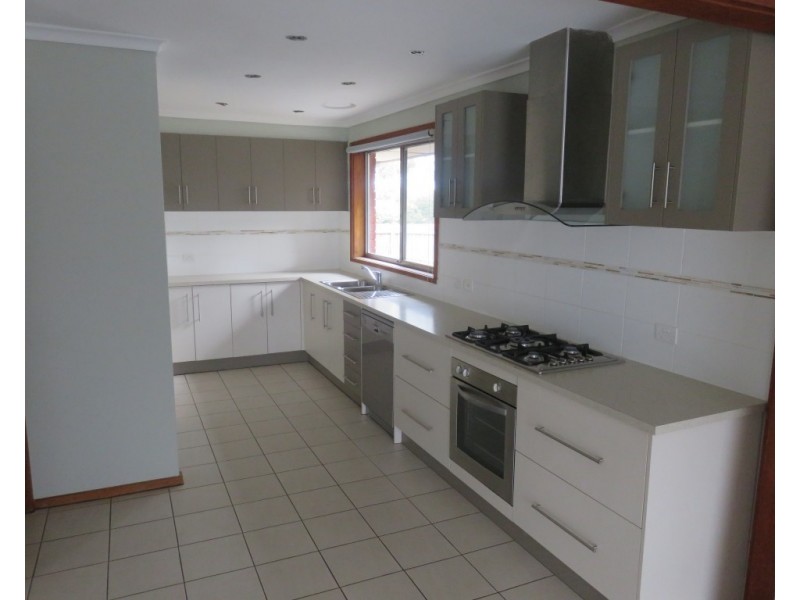 26 Lydford Road, Ferntree Gully VIC 3156