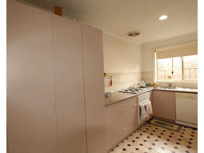 1/22 Fonteyn Drive, Wantirna South VIC 3152