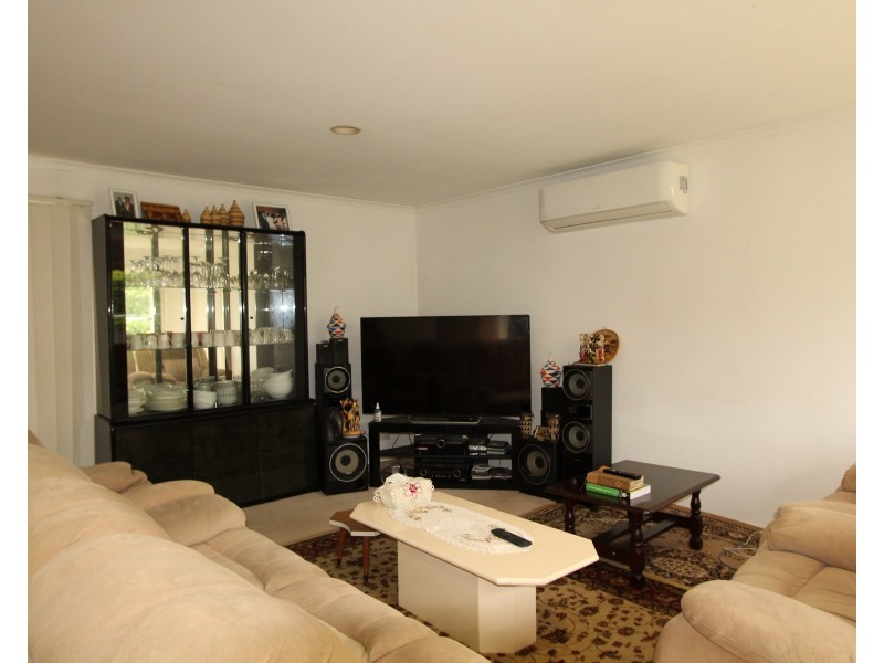 1/22 Fonteyn Drive, Wantirna South VIC 3152